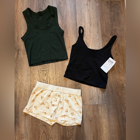 Brandy Melville- Cupid Boy shorts, Green connor tank, Black built-in bra tank - Picture 1 of 2